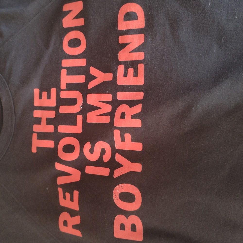 NWOT Delta Fleece Black Sweatshirt